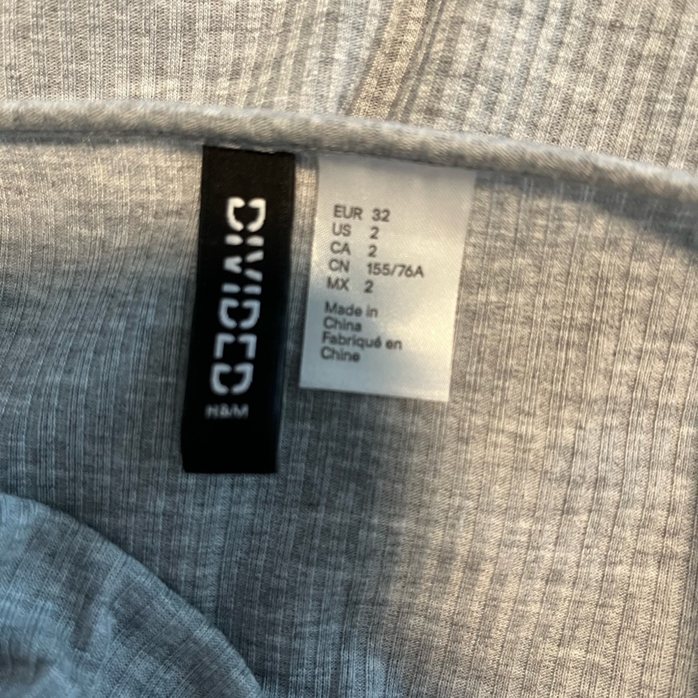 H&M Divided Ribbed Dress - Picture 4 of 4
